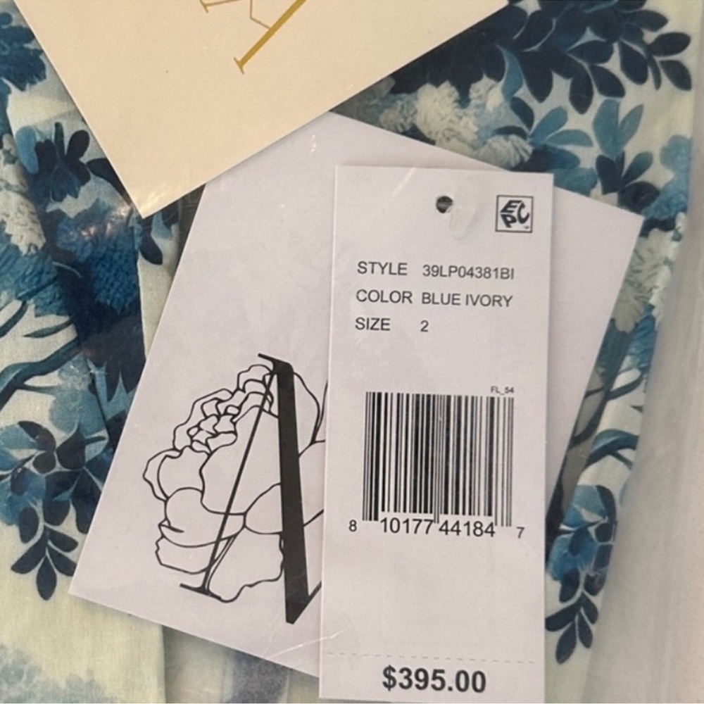 Mestiza Luisa Midi Dress Instagram
Famous BEST SELLER Size 4 & 6, NWT
$225 $400 - Picture 6 of 6